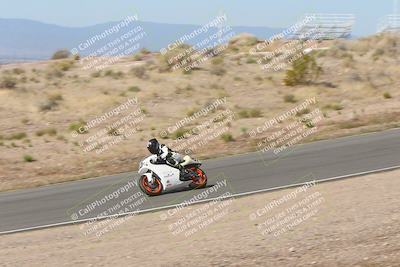 media/Apr-20-2025-AHRMA (Sun) [[393a79c373]]/Race/Group 11 early race/Turn 4b/